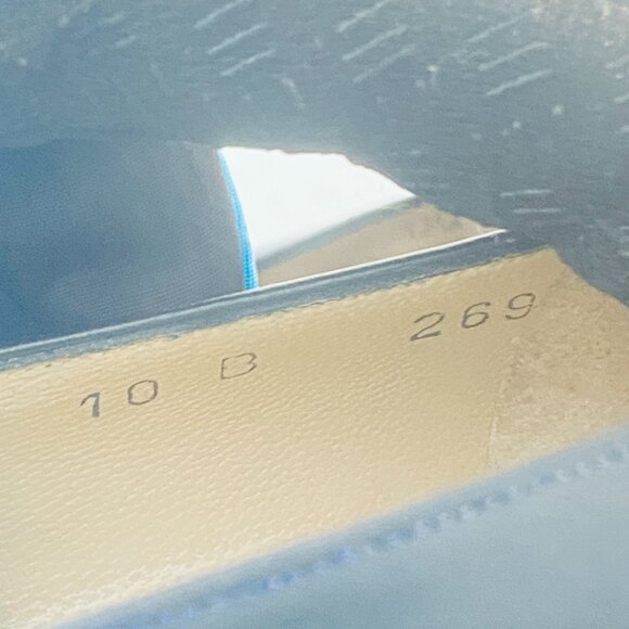 Salvatore Ferragamo Lorence Pumps – Made in Italy – Size 10 - Picture 15 of 17